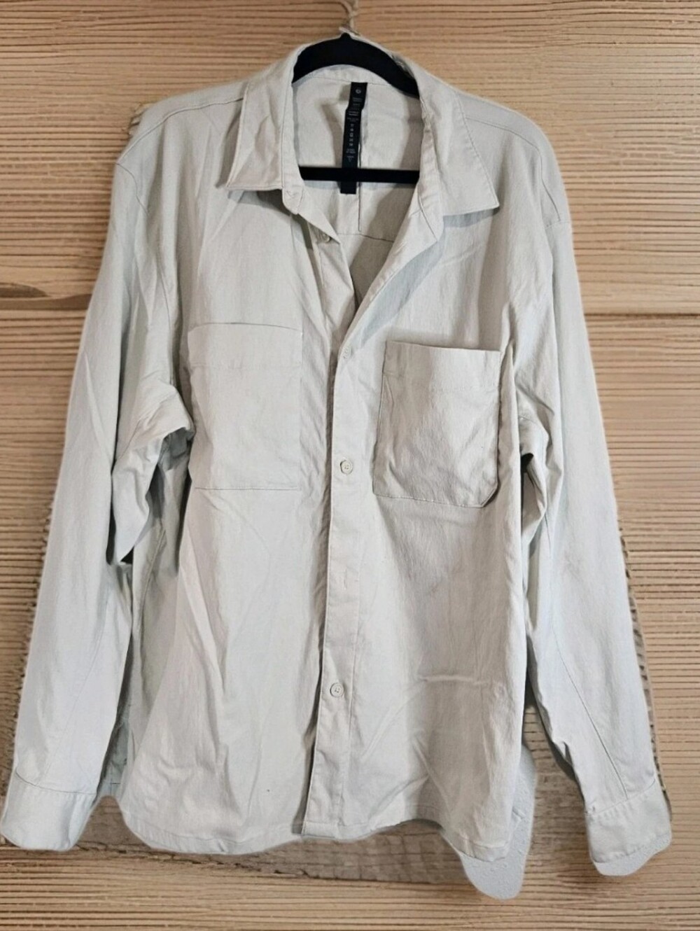 Lululemon Relaxed-Fit Long-SleeveButton-Up Shirt Mens XLarge Off-White Flaw*